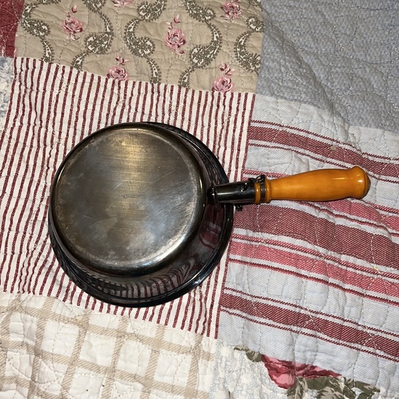 Vintage K.A. IMA ALP Silver plate over nickel butterscotch Bakelite lidded pan - Picture 6 of 9